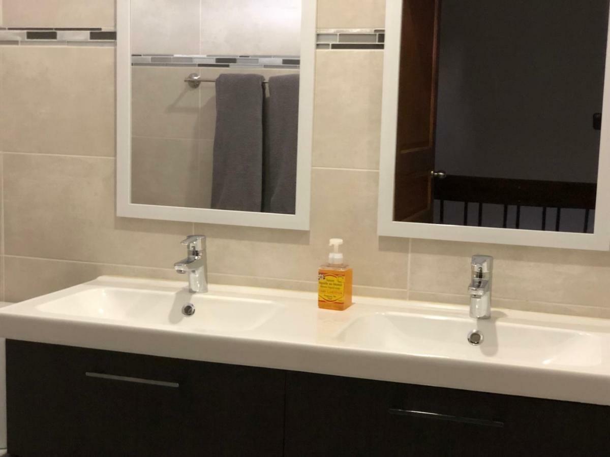 Tara Tahiti Lodge Папеете Екстериор снимка